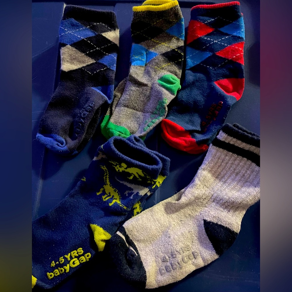 Baby GAP Boy’s socks- Set of 5- Mixed style: Argyle & Dinosaurs, Size 4-5 Years